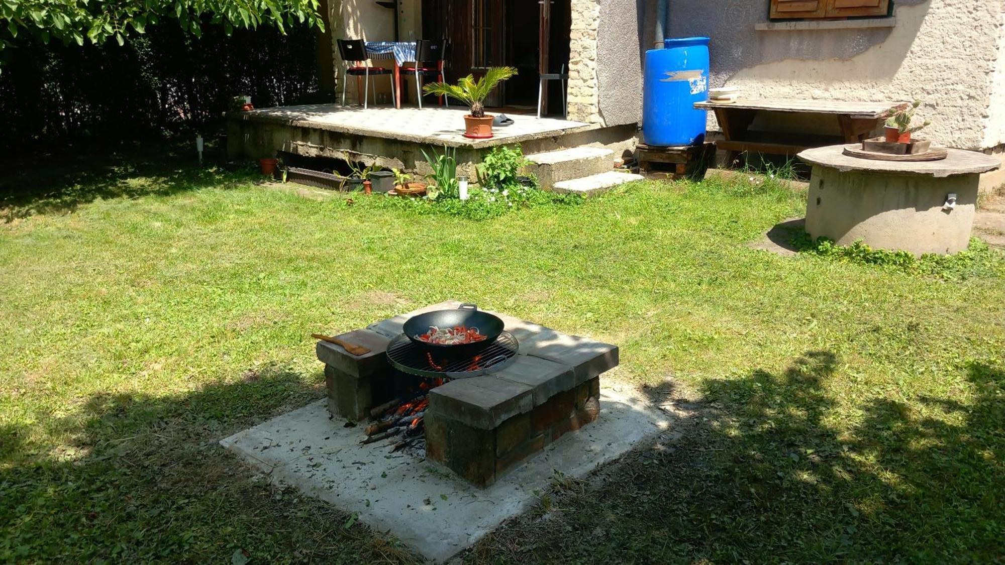 Kisfaludy House Apartment Gardony